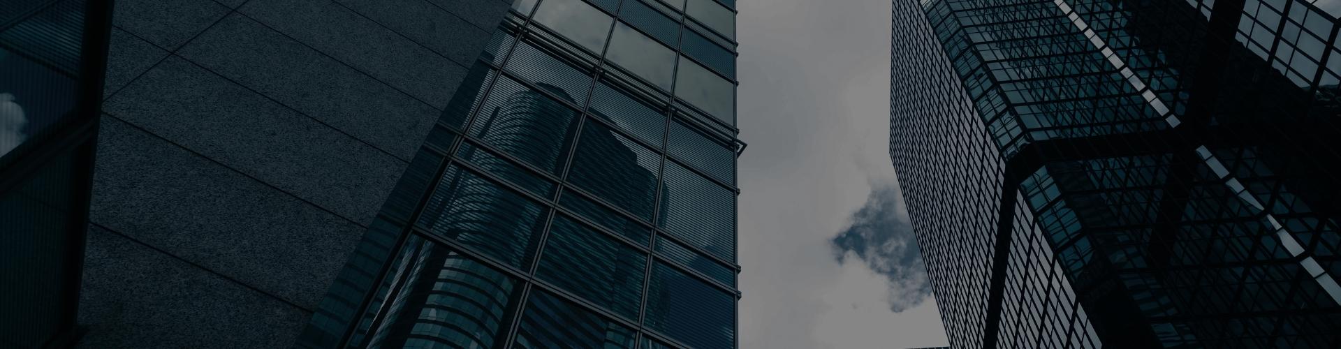 Qeuto Passenger lift Banner Pre Order Services